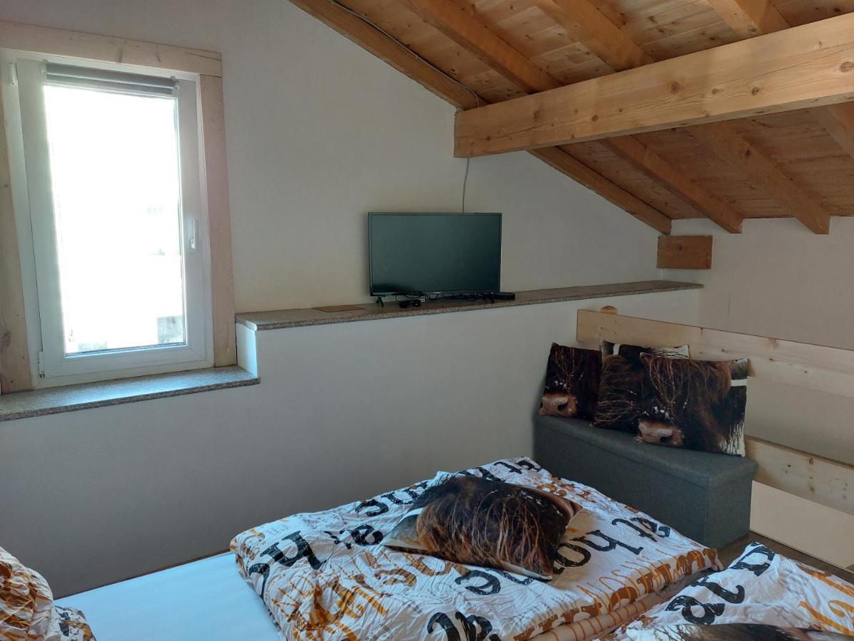 Gite De Moulin Maurt 1 Xertigny Eksteriør billede